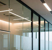 JJ拉門總經理洪先生 - 頭份鋁框玻璃門設計監造