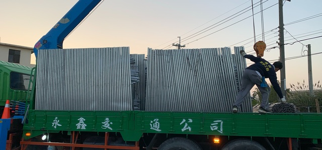 台中鷹架工程現場實拍 - 中地鷹架專業搭建CNS4750標準施工架